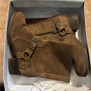 Jessica Simpson Brown Ankle Boots with Decorative Straps